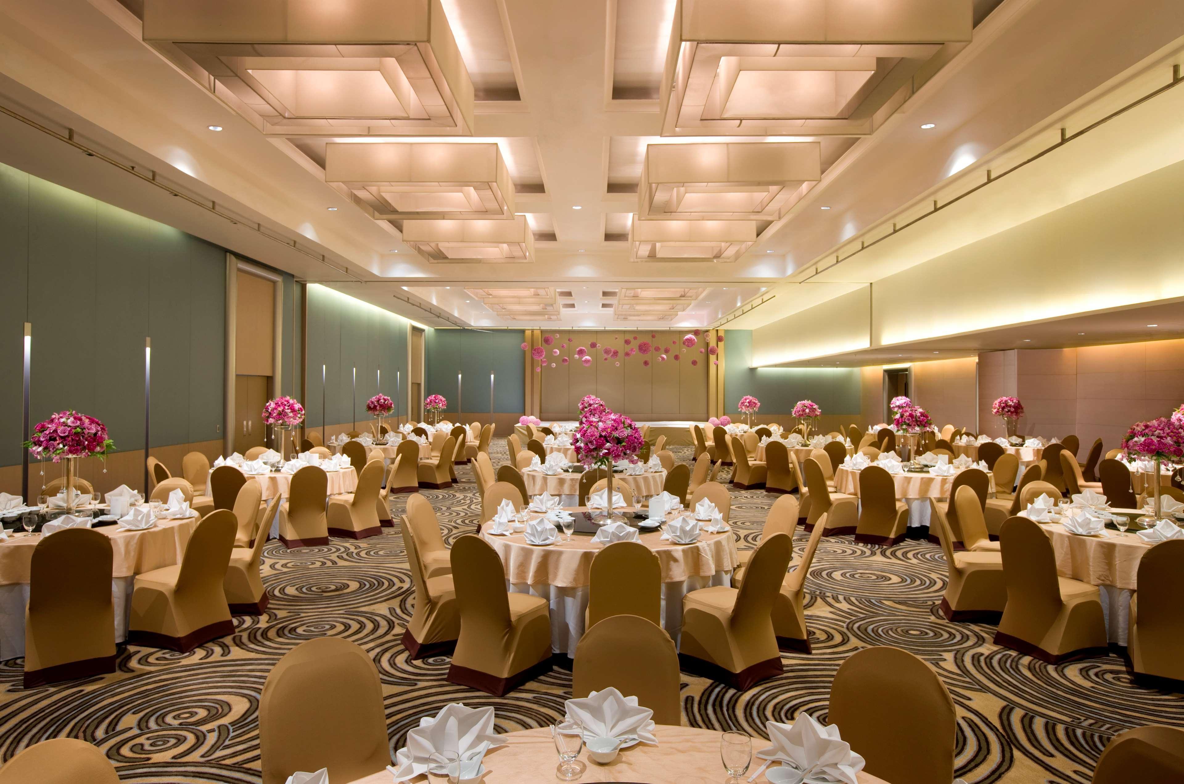 曼谷诗娜卡琳都喜公主酒店 餐厅 照片
